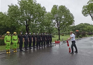 開(kāi)展消防處置演練 筑牢消防安全防線(xiàn)—宗保公司駐市委黨校項目開(kāi)展
